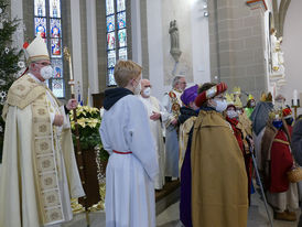 Diözesale Aussendung der Sternsinger des Bistums Fulda in St. Crescentius (Foto: Karl-Franz Thiede)